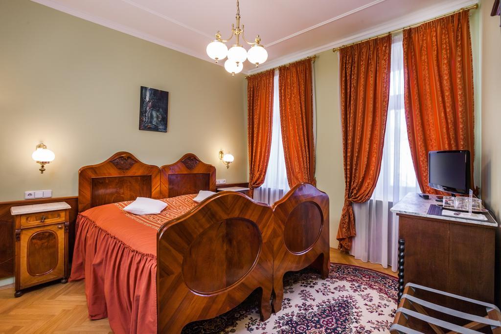 Hotel Jelinkova Vila Velke Mezirici Room photo